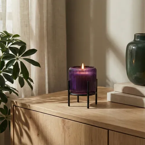 Bougie sur structure H. 13 cm VULCANOS Violet vue d'ambiance 1