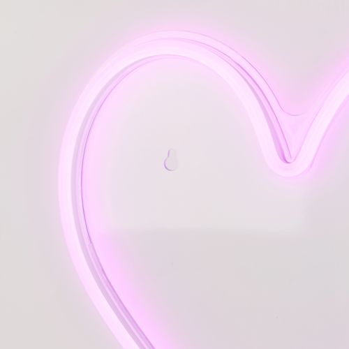 Néon mural Led USB H. 34 cm COEUR Rose vue détaillée