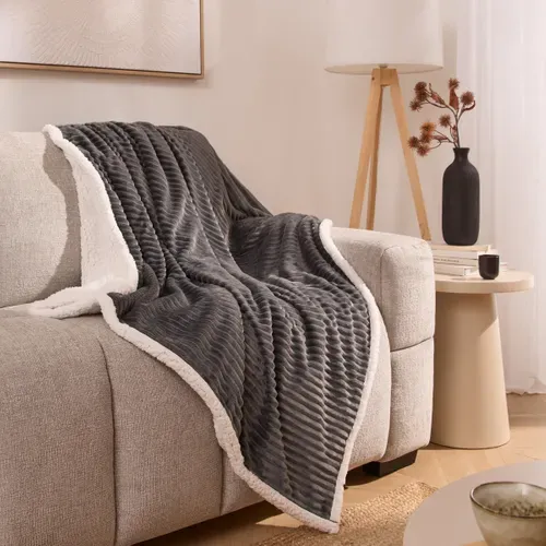 Plaid 130x160 cm CORDUROY Gris vue d'ambiance 1