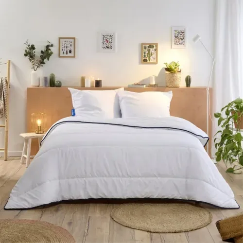 Couette Tempérée 220x240cm Garnissage 300g/m2