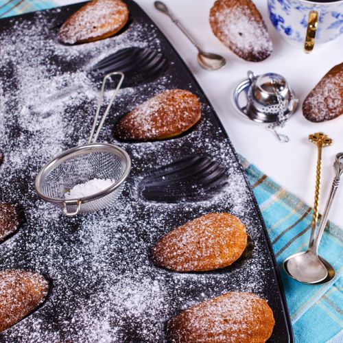 Lot De 2 Moules à Madeleines 12 Empreintes Spécial Countries