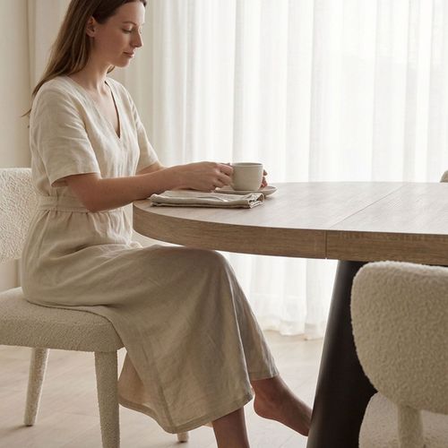 Table Ronde Extensible Henriette Chêne Clair Pieds Noir