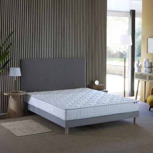 Matelas Ressorts 140x200 cm ASTRE : Confort Ferme, Accueil Equilibre, Made In France