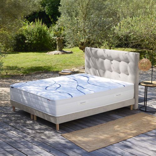 Sommier Tapissier Eden Crème Bois Massif Chenille Bouclettes 140x200