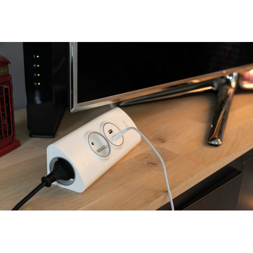 Multiprise D'angle 2p 16a + 2 USB à Câbler - Blanc - Otio