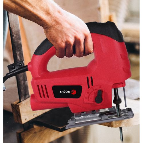 Scie Sauteuse Filaire 710w Fgscfs101