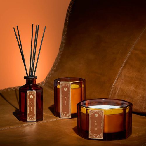 Bougie Parfumée Lucien Hexagonale 430g Cuir
