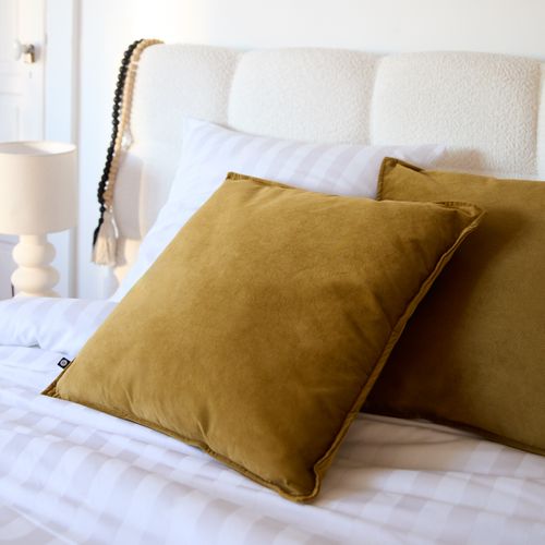 Coussin 55x55 cm LILOU Mordoré vue d'ambiance 1
