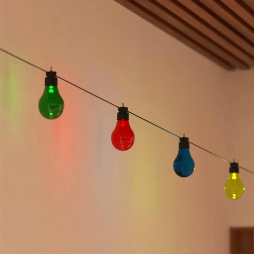 Guirlande Lumineuse Solaire Façon Guinguette 10 Ampoules De Couleurs LED Blanc Chaud Sur 5 Mètres