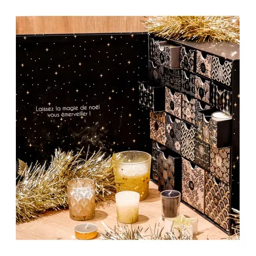 Coffret Calendrier De L'avent Parfumé Et Étincelant 24 Bougies