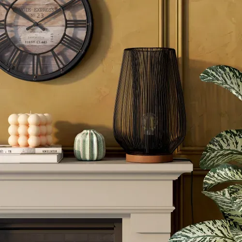 Lampe à poser H. 40,5 cm NODA Noire vue d'ambiance 1