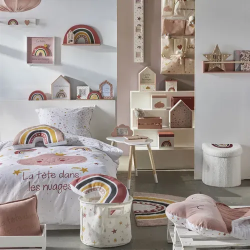 Caisse Pliable En Plastique La Tete Dans Les Nuages Rose