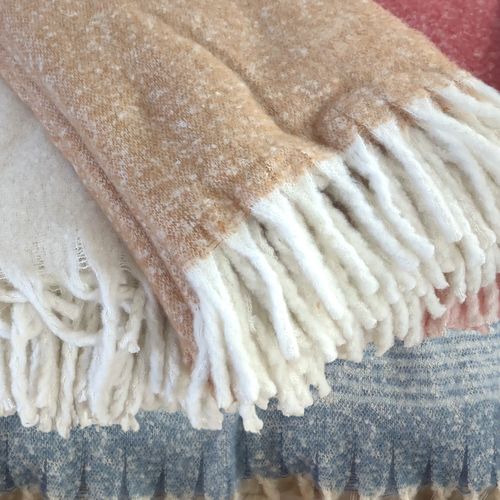 Plaid Aspect Mohair 100% Polyester Recyclé 70x180 Cm Hygge Marron Caramel