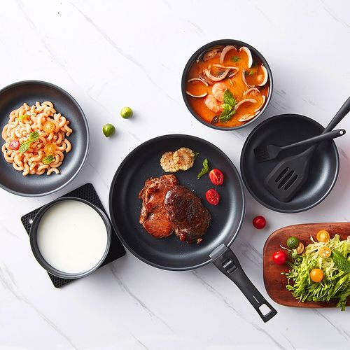 Batterie De Cuisine 10 Pièces Aluminium Anti Adhésif TFI Titane10