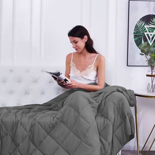 Couette Ultra-légère Microfibre 140 X 200 Cm- 100 G/m² - Anti-transpiration - Thermorégulatrice