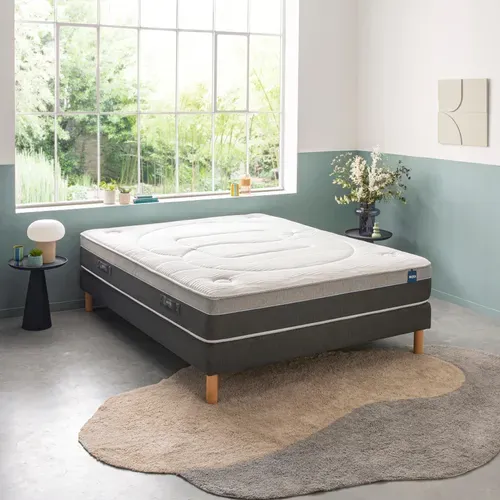 Matelas hybride 140x200 cm avec mémoire de forme ASTRION ép.26 cm vue d'ambiance 1