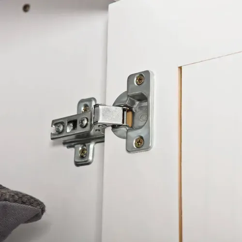 Armoire 3 Portes + Penderie Bois Massif Vernis Blanc - Alaska