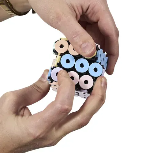 Cube Magique En Plastique Aux Couleurs Pastel -