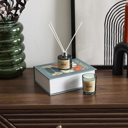 Coffret Avec 1 Bougie Parfumée Magnolia Et 1 Diffuseur Fleur De Coton
