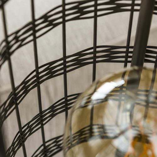 Lampadaire De Salon Avec Cannage En Métal Nova