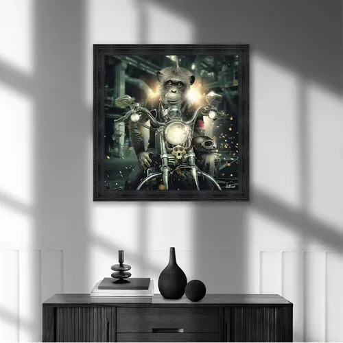 Cadre En Bois Avec Impression En Pvc Vernis "gorille Moto" - Noir - 120 X 120 Cm - Collection Binet