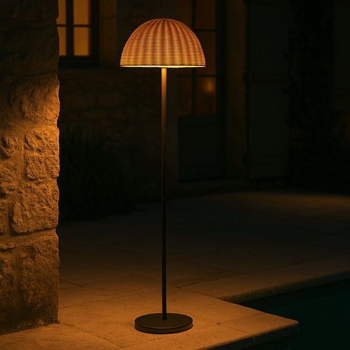 Lampadaire Solaire Faroe Tall En Polyrotin H160cm