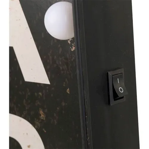 Plaque Décorative LED Noire Flèche Ambiance Bar Happy Hour