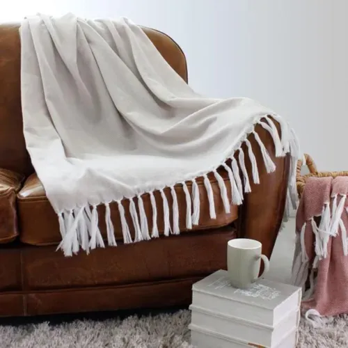 Plaid Ou Jeté De Canapé Jacquard 130 X 150 Cm Doby Beige