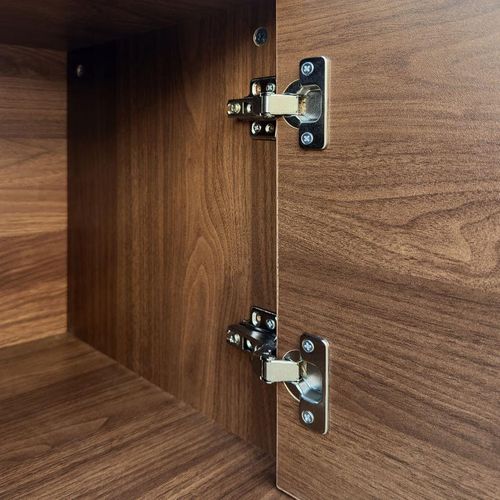 Meuble TV Scandinave 140cm 2 Portes Finition Noyer Sven