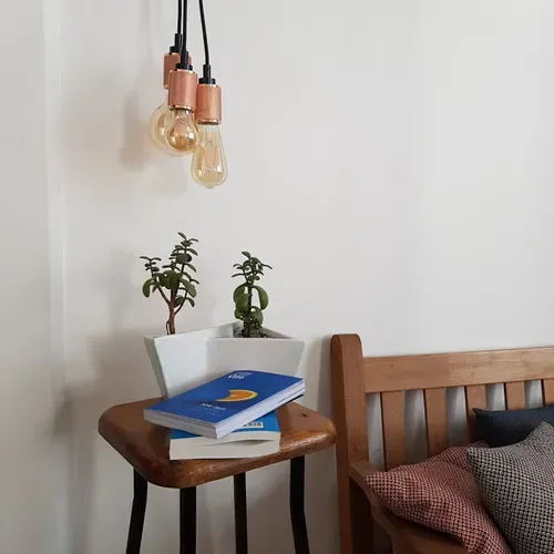 Ampoule standard A60 LED Ambre vue d'ambiance 1