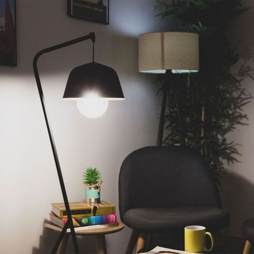 Ampoule Led B95 E27 75W  Blanc froid vue d'ambiance 1