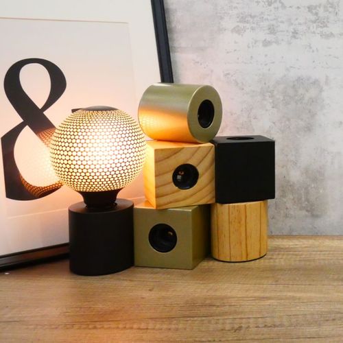 Lampe à Poser Cylindrique En Métal Noir , Compatible Culot E27, Ip20, 60w Puissance Max