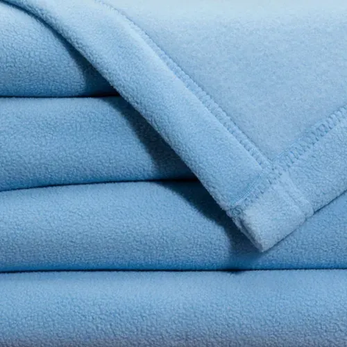 Couverture Tempérée 220x240 Bleu Ciel En Polyester