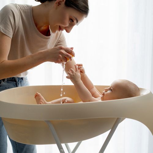 Teggi Baignoire Bébé Avec Thermomètre Intégré Beige + Pied