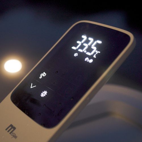 Mspa - Spa Rigide Connecté Carré 160cm Oslo - 6 Places + Bar Flottant