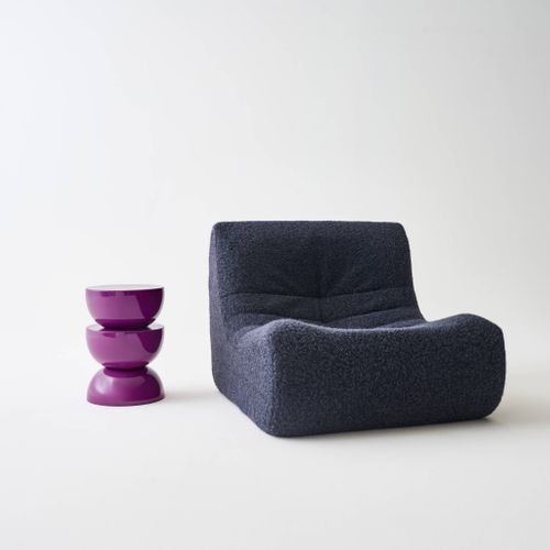Table D'appoint. Bout De Canapé. Table De Chevet En Métal Effet Glossy Violet Coumba. D.32 X H