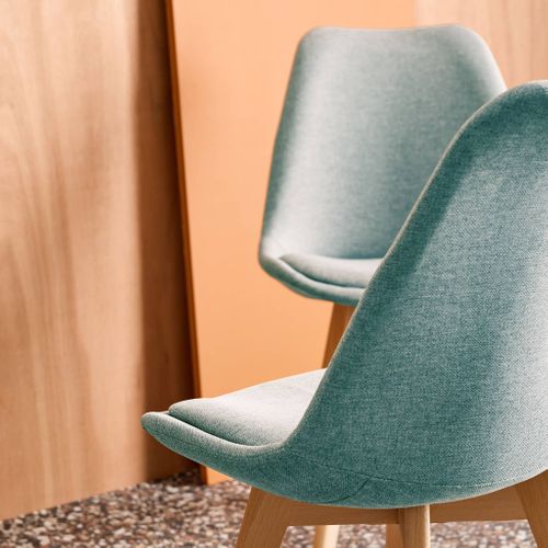 Lot De 4 Chaises Scandinaves Revêtement Tissu Bleu Clair. Pieds Bois De Hêtre - Nils