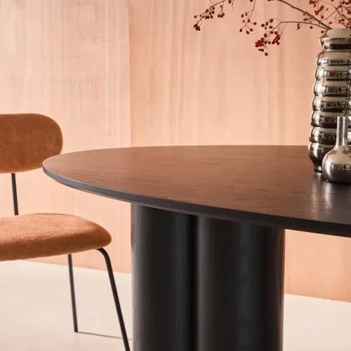 Table à Manger Ovale Bois D'hévéa Et Placage Chêne Noir 8 Places 220cm - Leonore