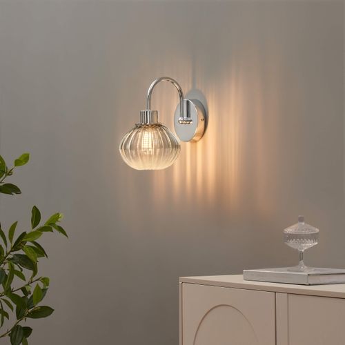 Petite Applique Murale Tendance Métal Chromé Et Verre Coloré - Seren