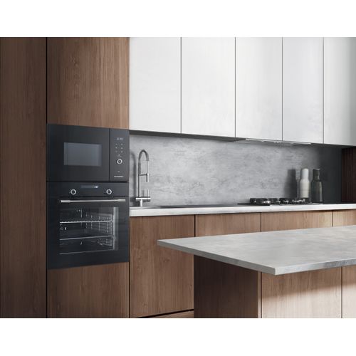 Four Micro-ondes Gril 38 Cm Encastrable 25l Noir - Scmw2538gb