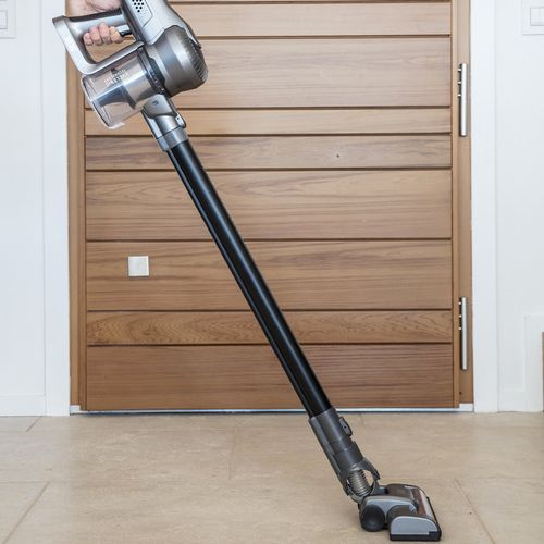 Aspirateur balai sans fil 2en1 sans sac Knight Noir Alu 12kpa Puissant Léger brosse LED - Bat-h20b