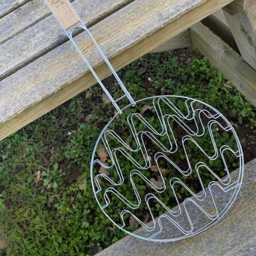 Lot De 2 Doubles Grilles Barbecue Ronde 30 Cm En Acier Chromé Avec Manche En Bois