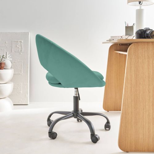 Chaise De Bureau Ronde à Roulettes En Velours Cyan. Pam. L 59 X P 60 X H 79 / 89cm.