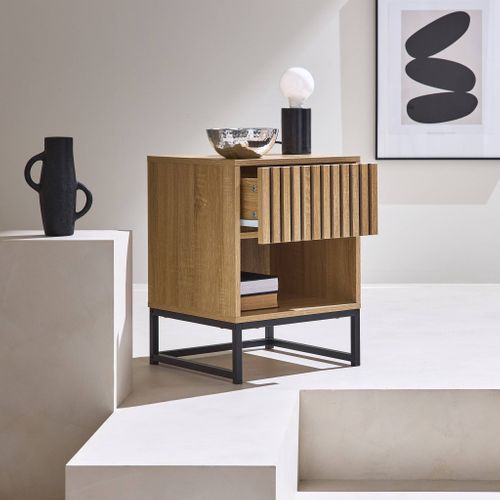 Table De Chevet Style Contemporain Avec 1 Tiroir Effet Bois Rainuré (système D'ouverture Par