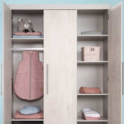 Armoire Bébé En Bois Clair 3 Portes Maren 2