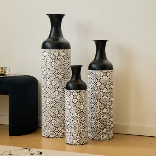 Lot De 3 Vases Sol 83.01/65.99/50.01 Cm, Design Géométrique, Métal Peint, Couleurs Noir Et Blanc
