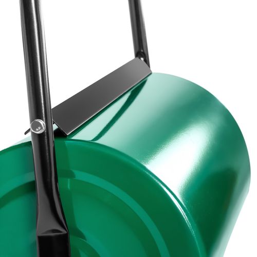 Rouleau à Gazon équipé D'un Large Tambour En Acier Vert