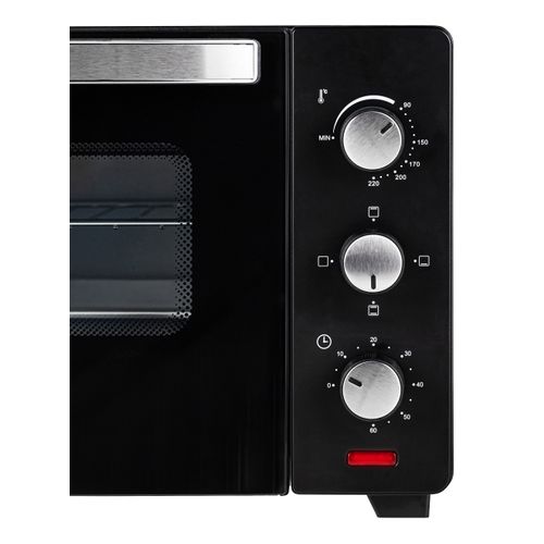 Four posable AYA FO-DN28N5