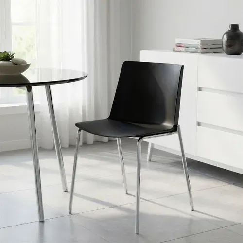 Chaise JUDITH noir vue d'ambiance 1