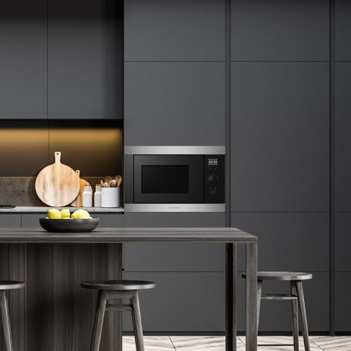 Four micro-ondes encastrable SIGNATURE SMO250IX/3 25 L